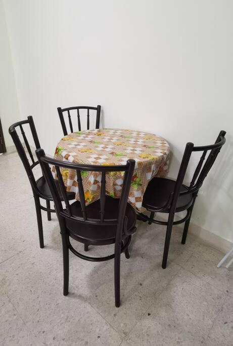 Holiday home 3room 10pax Sr Landed Comfy 5 Star Sofa&bed 4 Parking