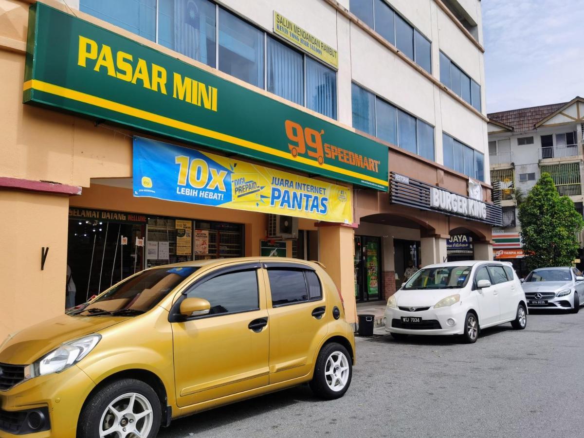 3room 10pax Sr Landed Comfy 5 Star Sofa&bed 4 Parking *